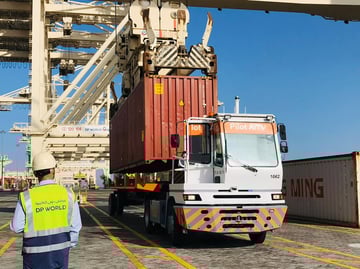 New autonomous vehicles to navigate their way around Middle East’s largest seaport using georeferencing technology from Xsens