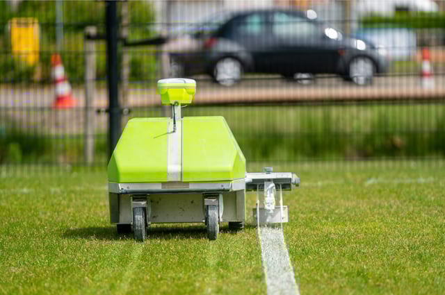 Outdoor-line-drawing-Turf-Tank
